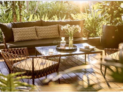 Zenith, Vietnam Zenith, Vietnam