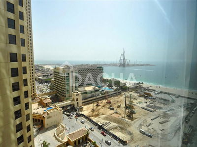 Al Fattan Marine Tower, United Arab Emirates  Al Fattan Marine Tower, United Arab Emirates