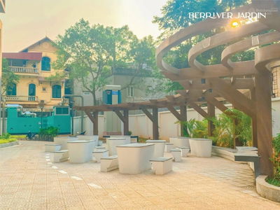 Berriver Long Bien, Vietnam Berriver Long Bien, Vietnam