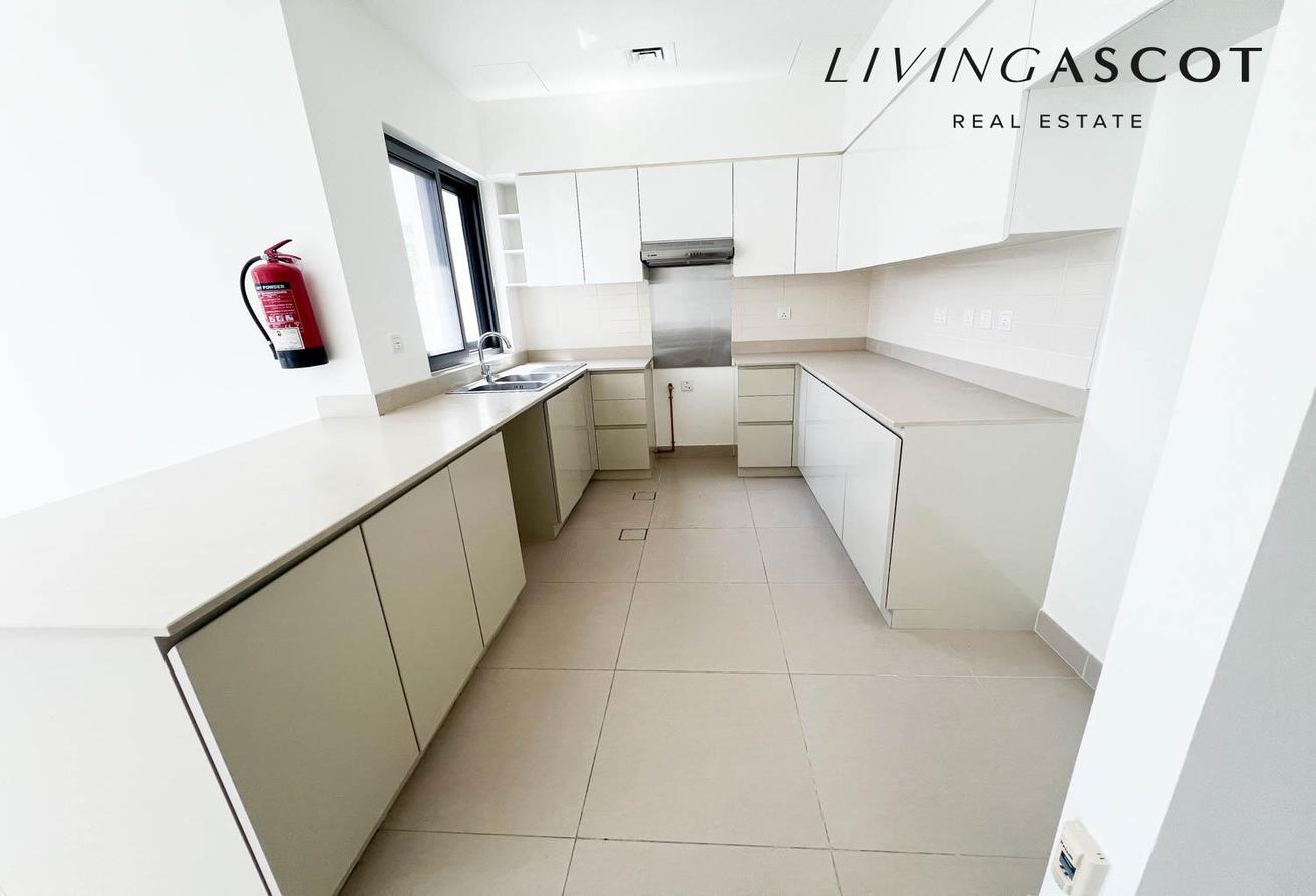 Maple 3, United Arab Emirates Maple 3, United Arab Emirates