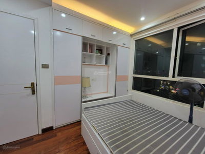 Seasons Avenue, Vietnam Seasons Avenue, Vietnam