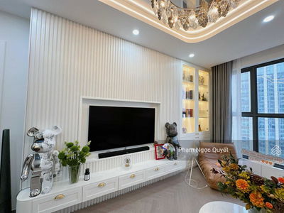 The Golden Palm Le Van Luong, Vietnam The Golden Palm Le Van Luong, Vietnam