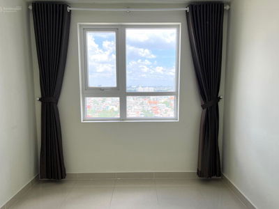 Topaz Elite, Vietnam Topaz Elite, Vietnam