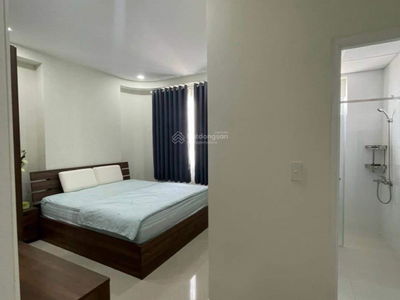 Topaz Elite, Vietnam Topaz Elite, Vietnam