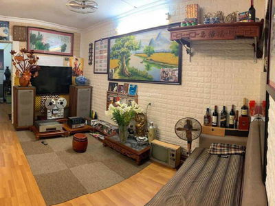 Nguyen Hong Street, Vietnam Nguyen Hong Street, Vietnam