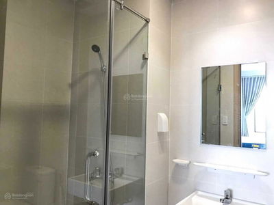 Jamila Khang Dien, Vietnam Jamila Khang Dien, Vietnam