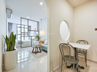 River Gate, Vietnam River Gate, Vietnam