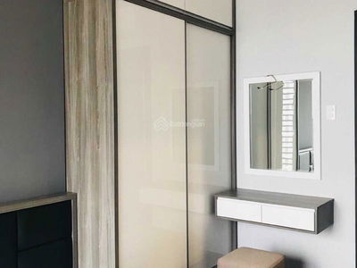 River Gate, Vietnam River Gate, Vietnam