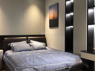 Sunrise City, Vietnam Sunrise City, Vietnam