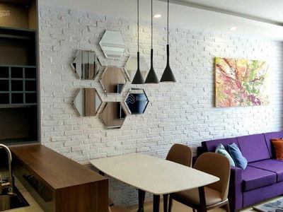 River Gate, Vietnam River Gate, Vietnam