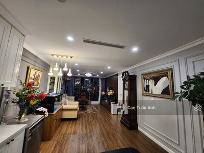 Sunshine Garden, Vietnam  Sunshine Garden, Vietnam