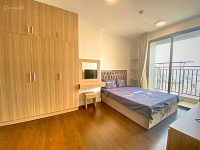 River Gate, Vietnam River Gate, Vietnam