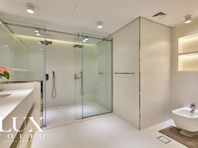 Al Anbar Villas, United Arab Emirates  Al Anbar Villas, United Arab Emirates