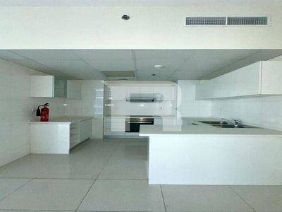 Marina Wharf 2, United Arab Emirates  Marina Wharf 2, United Arab Emirates