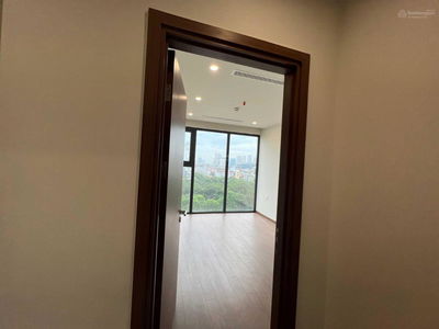 The Matrix One, Vietnam The Matrix One, Vietnam