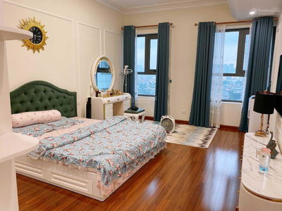 Riverside Garden, Vietnam Riverside Garden, Vietnam