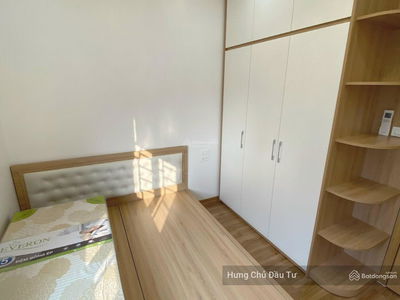 Pham Van Dong Street, Vietnam Pham Van Dong Street, Vietnam