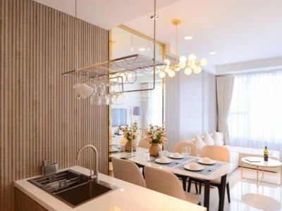 River Gate, Vietnam River Gate, Vietnam