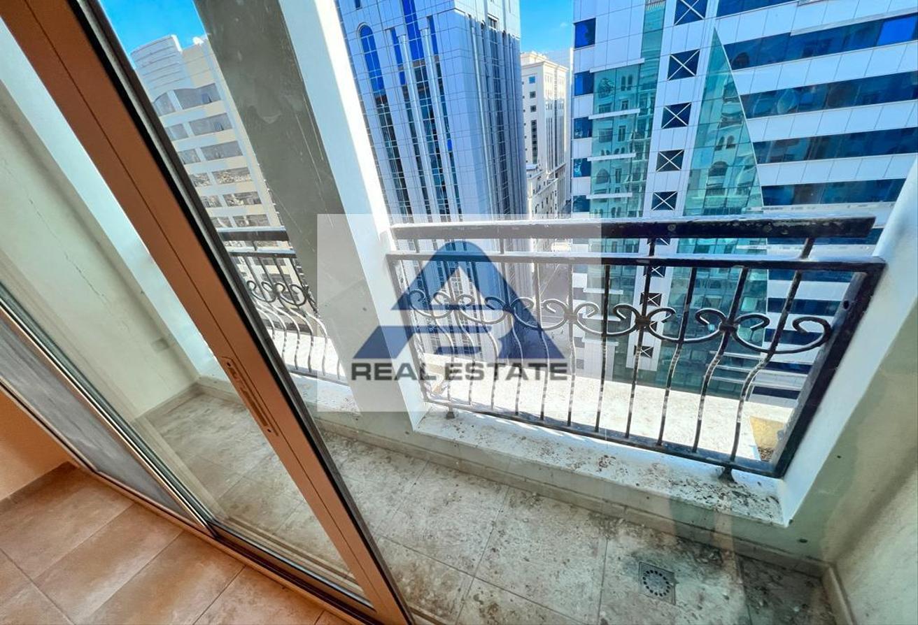 Delma Street, United Arab Emirates Delma Street, United Arab Emirates