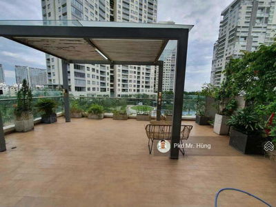 Diamond Island, Vietnam Diamond Island, Vietnam