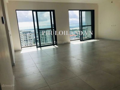 The Antonia, Vietnam  The Antonia, Vietnam