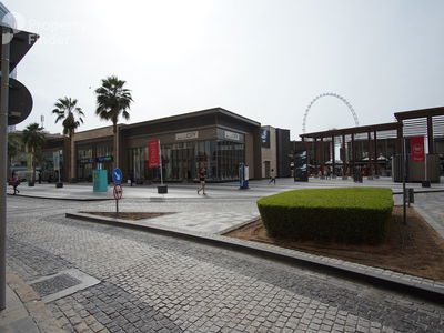 Al Fattan Marine Tower, United Arab Emirates  Al Fattan Marine Tower, United Arab Emirates