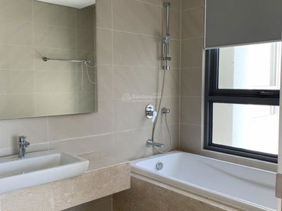 Diamond Island, Vietnam Diamond Island, Vietnam