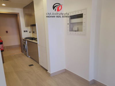 Azizi Riviera 41, United Arab Emirates  Azizi Riviera 41, United Arab Emirates