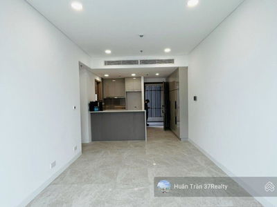 The River Thu Thiem, Vietnam The River Thu Thiem, Vietnam