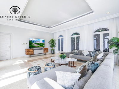 Signature Villas Frond M