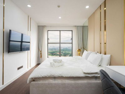 River Gate, Vietnam River Gate, Vietnam