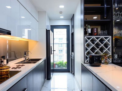 The Golden Palm Le Van Luong, Vietnam The Golden Palm Le Van Luong, Vietnam