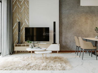 Him Lam Cho Lon, Vietnam Him Lam Cho Lon, Vietnam