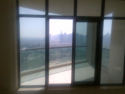 The Links East Tower, United Arab Emirates  The Links East Tower, United Arab Emirates