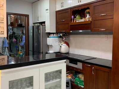 Hoang Anh Thanh Binh, Vietnam Hoang Anh Thanh Binh, Vietnam