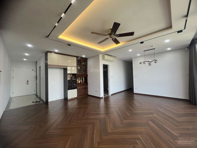 Tran Kim Xuyen Street, Vietnam Tran Kim Xuyen Street, Vietnam