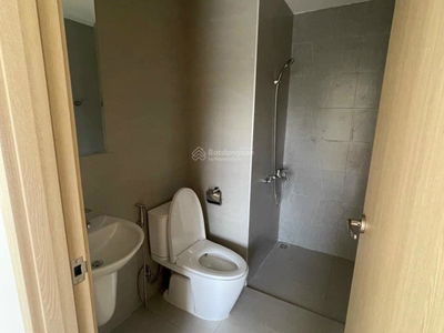 The Dragon Castle, Vietnam  The Dragon Castle, Vietnam