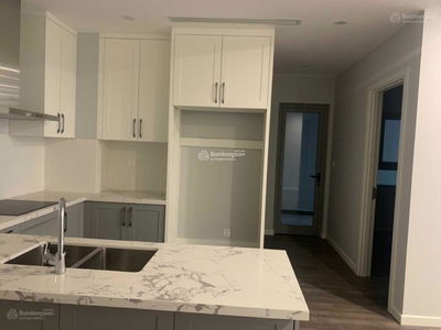 The Nine, Vietnam The Nine, Vietnam