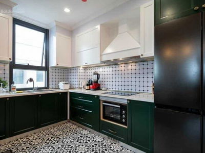 Dreamland Bonanza, Vietnam Dreamland Bonanza, Vietnam