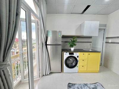 Dang Thuy Tram Street, Vietnam Dang Thuy Tram Street, Vietnam