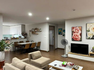 Udic Westlake, Vietnam Udic Westlake, Vietnam