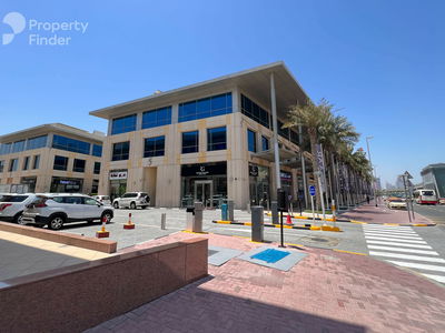 Al Khail Gate, United Arab Emirates  Al Khail Gate, United Arab Emirates