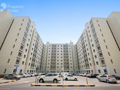 Al Khail Gate, United Arab Emirates  Al Khail Gate, United Arab Emirates