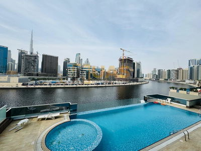 Art XV, United Arab Emirates  Art XV, United Arab Emirates