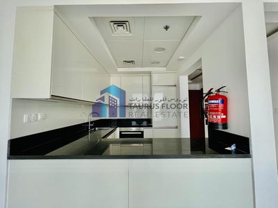 Noura Tower, United Arab Emirates  Noura Tower, United Arab Emirates