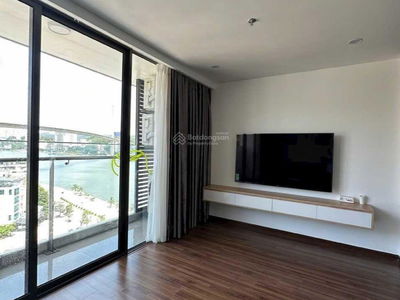 Green Diamond, Vietnam  Green Diamond, Vietnam