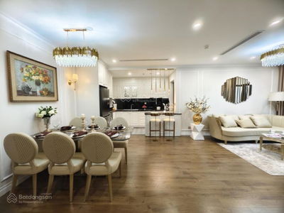 Hoang Thanh Pearl Hoang Thanh Pearl