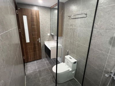 Thang Long Number One, Vietnam Thang Long Number One, Vietnam