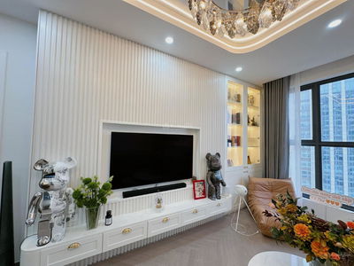 The Golden Palm Le Van Luong, Vietnam The Golden Palm Le Van Luong, Vietnam