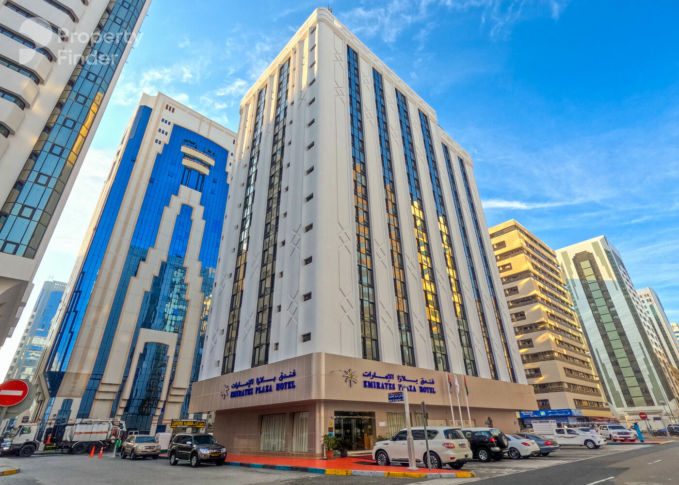 Waterfront Residential Towers, United Arab Emirates Waterfront Residential Towers, United Arab Emirates